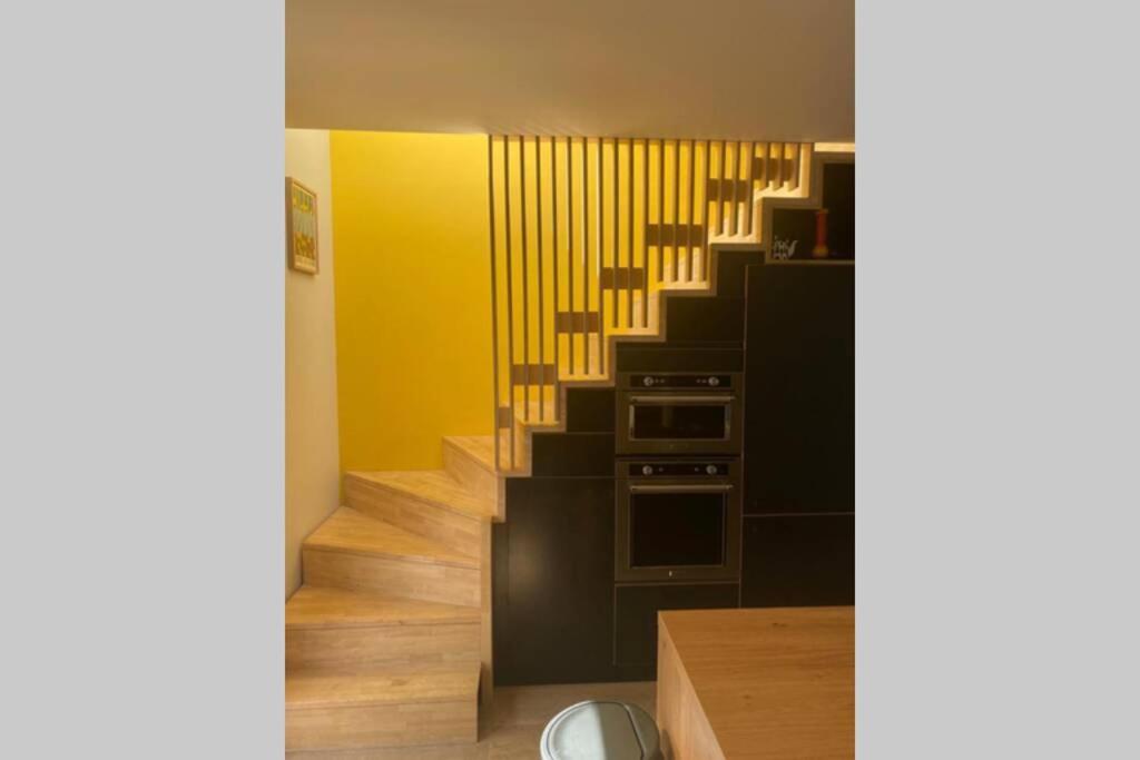Maison Joli Soir A อ็องเบลอเติซ ภายนอก รูปภาพ